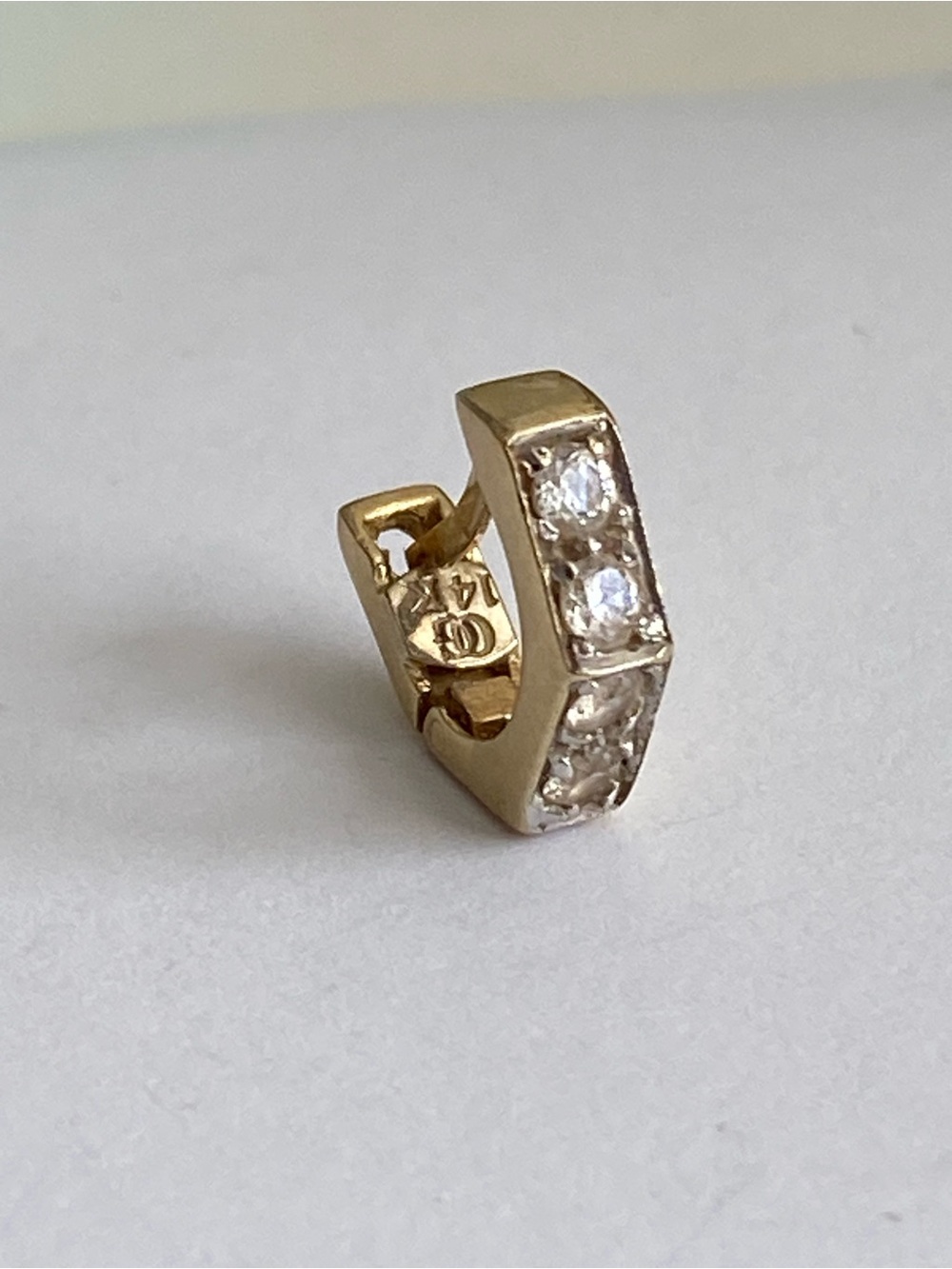 14k Gold Single Hoop Earring with Diamond Stones Unisex